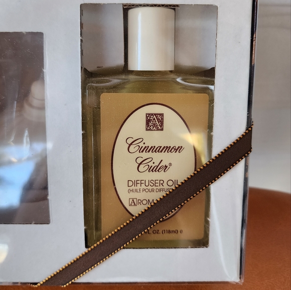 Aromatique cinnamon cider diffuser set - Picture 3 of 7